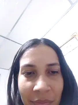 Snapshot of BiancaRoyale chatting on 04.30.26 BiancaRoyale online show from 04.30.26