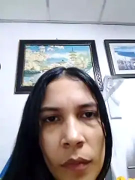 Snapshot of BiancaRoyale chatting on 05.21.26 BiancaRoyale online show from 05.21.26