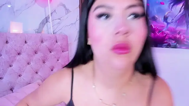 AbrilQuintana  online show from 04.17.26