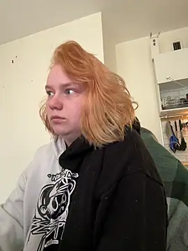 soft focus online show from 04.19.26