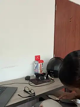 Emi rousse online show from 03.13.26