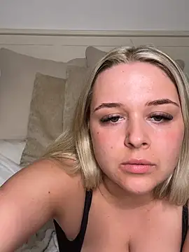 Goldieluxe online show from 03.02.26