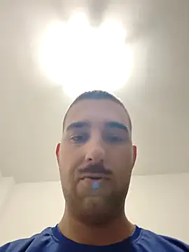 Snapshot of straightdude99 chatting on 03.04.26 straightdude99 online show from 03.04.26