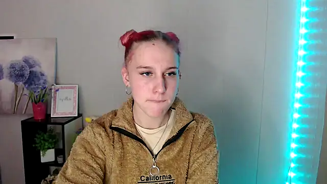 Scarlett lil online show from 04.02.26