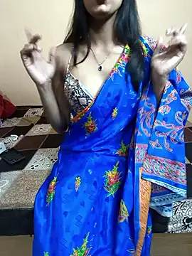 Snapshot of Glow_Queen chatting on 03.03.26 Glow Queen online show from 03.03.26