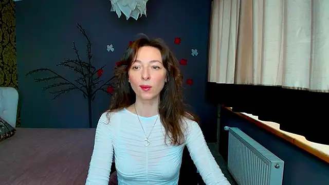 Kate Millersi online show from 04.08.26