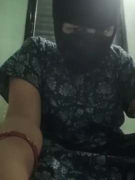 Tamillaxmi12 online show from 04.18.26