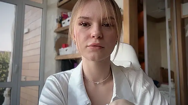 cyberl0ve  online show from 04.11.26