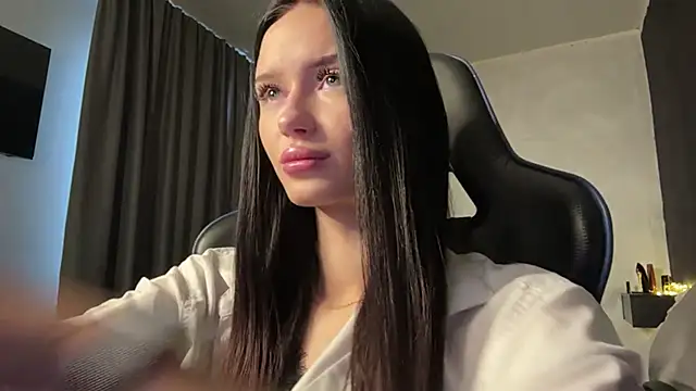 MoranaNoir online show from 03.04.26