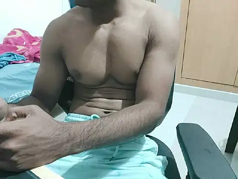Snapshot of kratosTheHunk chatting on 06.12.26 kratosTheHunk online show from 06.12.26