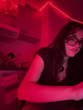 Claraaaaa06 online show from 04.12.26