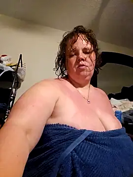 Snapshot of Purplesparkle1 chatting on 03.16.26 Purplesparkle1 online show from 03.16.26