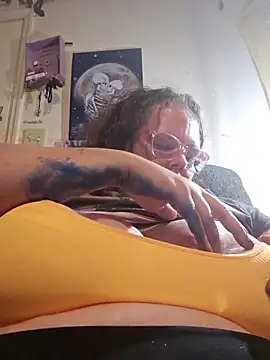 Purplesparkle1 online show from 05.24.26