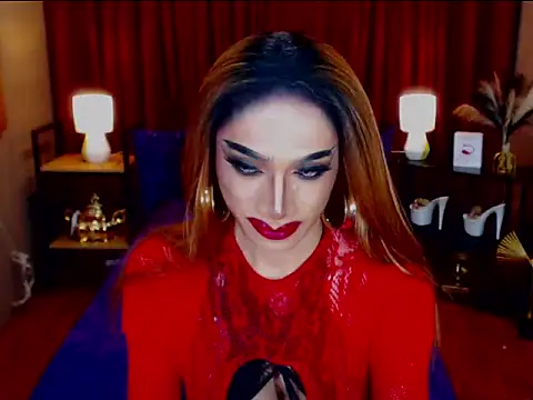 KieraLee online show from 04.18.26