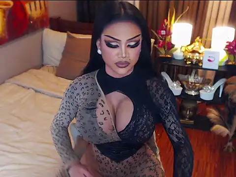 Snapshot of CleoHarkness chatting on 03.04.26 CleoHarkness online show from 03.04.26