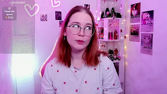 Snapshot of Anny_Twelvetrees chatting on 03.04.26 Anny Twelvetrees online show from 03.04.26