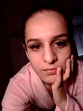 Snapshot of MissElen chatting on 03.04.26 MissElen online show from 03.04.26