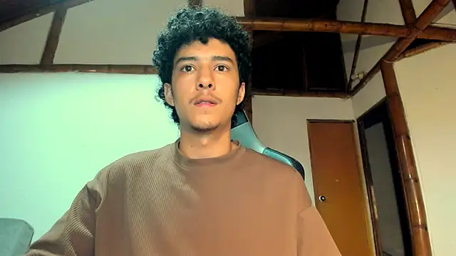 santi young twink online show from 03.03.26