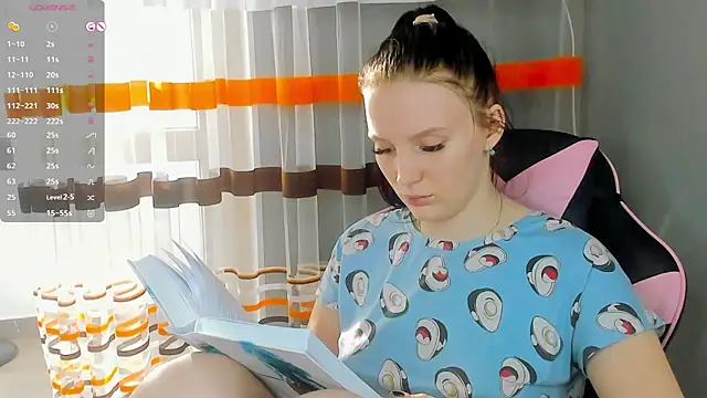 Mary Blu online show from 02.17.25