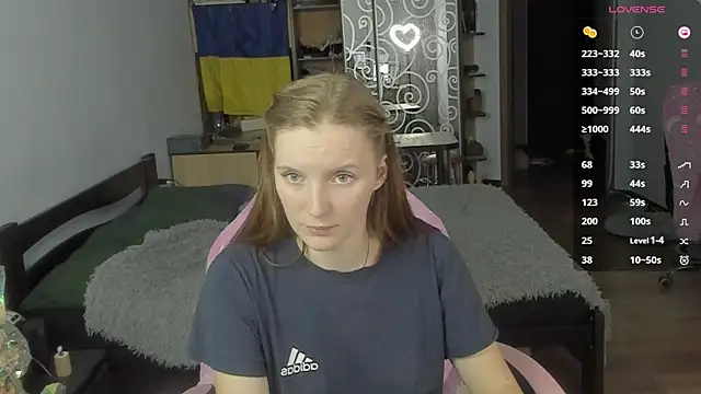 Mary Blu online show from 11.20.25