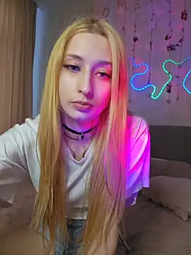 Emma Willson online show from 06.14.26
