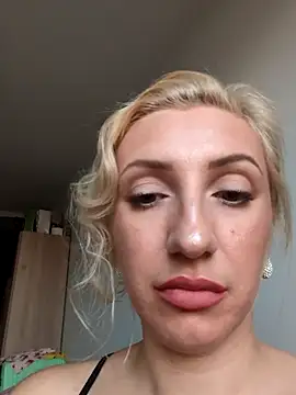 malinalli a online show from 03.04.26