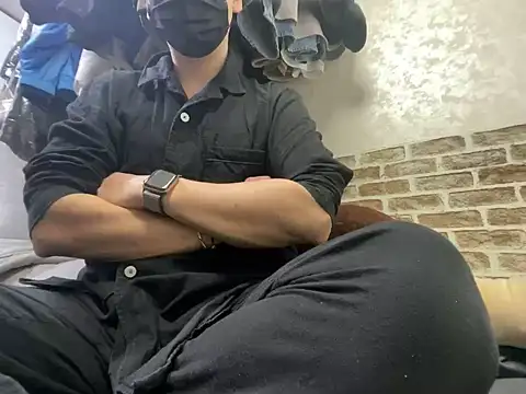 Snapshot of moon_blue199x chatting on 03.04.26 moon blue199x online show from 03.04.26