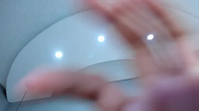 KleoLennox online show from 03.13.26