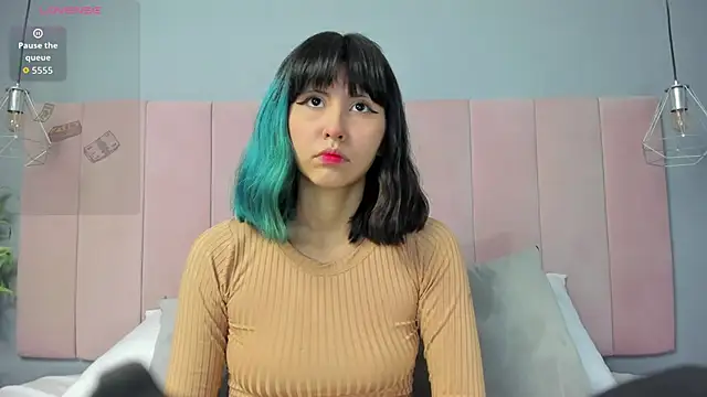 KleoLennox online show from 04.20.26