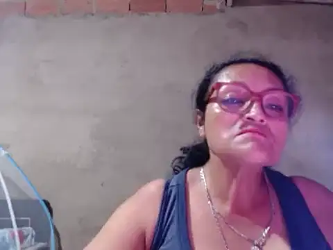 Snapshot of _BellaNocturna chatting on 05.23.26 BellaNocturna online show from 05.23.26