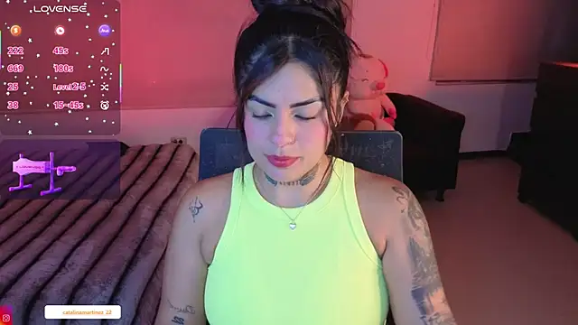 Snapshot of Catalina_mart chatting on 06.22.26 Catalina mart online show from 06.22.26