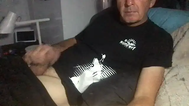 MrBombasticxxx online show from 04.04.26