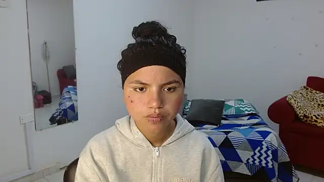 Snapshot of kimmyfuckass chatting on 06.16.26 kimmyfuckass online show from 06.16.26