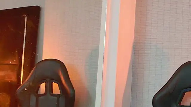 EllaEvanzz online show from 03.24.26