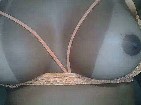 Snapshot of dorinhadorabr chatting on 03.30.26 dorinhadorabr online show from 03.30.26