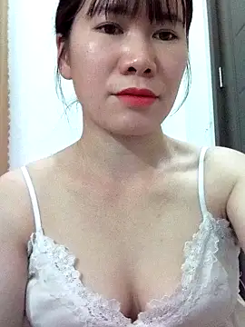 Snapshot of Bondgirl_9 chatting on 05.31.26 Bondgirl 9 online show from 05.31.26