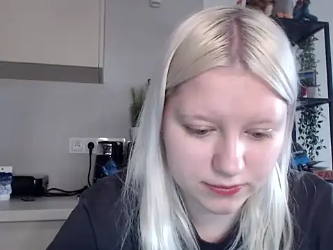 LenaSecret19 online show from 04.14.26