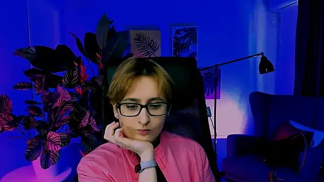 LixeLuna online show from 04.06.26