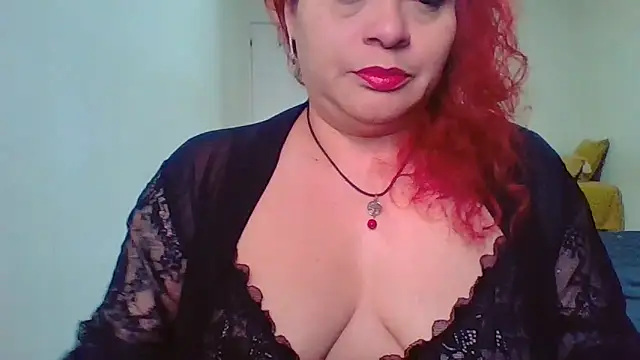 CristalMilfCurvy online show from 03.05.26