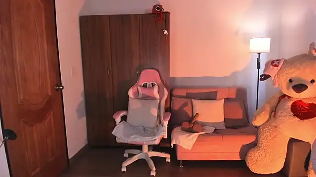 hi kiittyy online show from 04.05.26