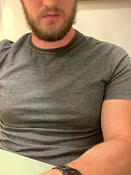 Snapshot of Empresarioloiro chatting on 03.04.26 Empresarioloiro online show from 03.04.26