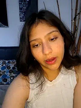 xanthenyx  online show from 04.19.26