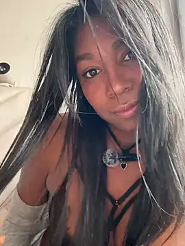 Snapshot of maryjane_ebony chatting on 07.08.26 maryjane ebony online show from 07.08.26