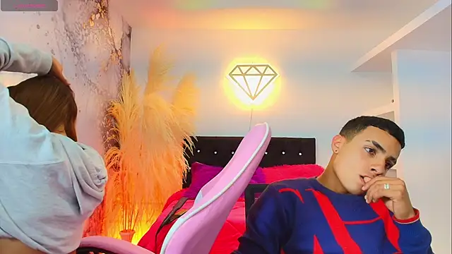 Ariatna Andy online show from 04.11.26