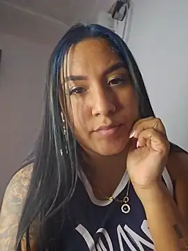 Snapshot of Iam_Ambar chatting on 05.28.26 Iam Ambar online show from 05.28.26