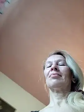 ViktoriaSexi1 online show from 03.18.26