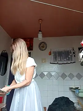 ViktoriaSexi1 online show from 04.04.26