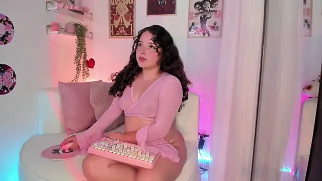 Ally belle online show from 04.24.26