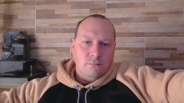 lustonfan online show from 05.18.26