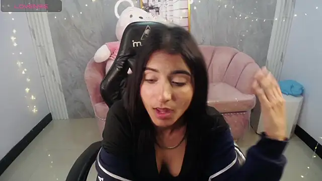 Snapshot of Mariana_moon_ch chatting on 03.04.26 Mariana moon ch online show from 03.04.26